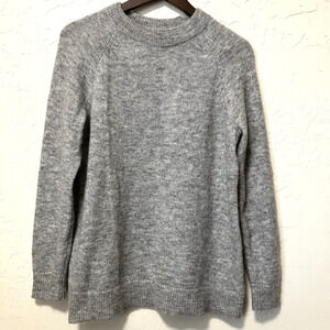 H&M Mohair Wool Blend Sweater Womens Sz S Gray Soft Oversized Preppy